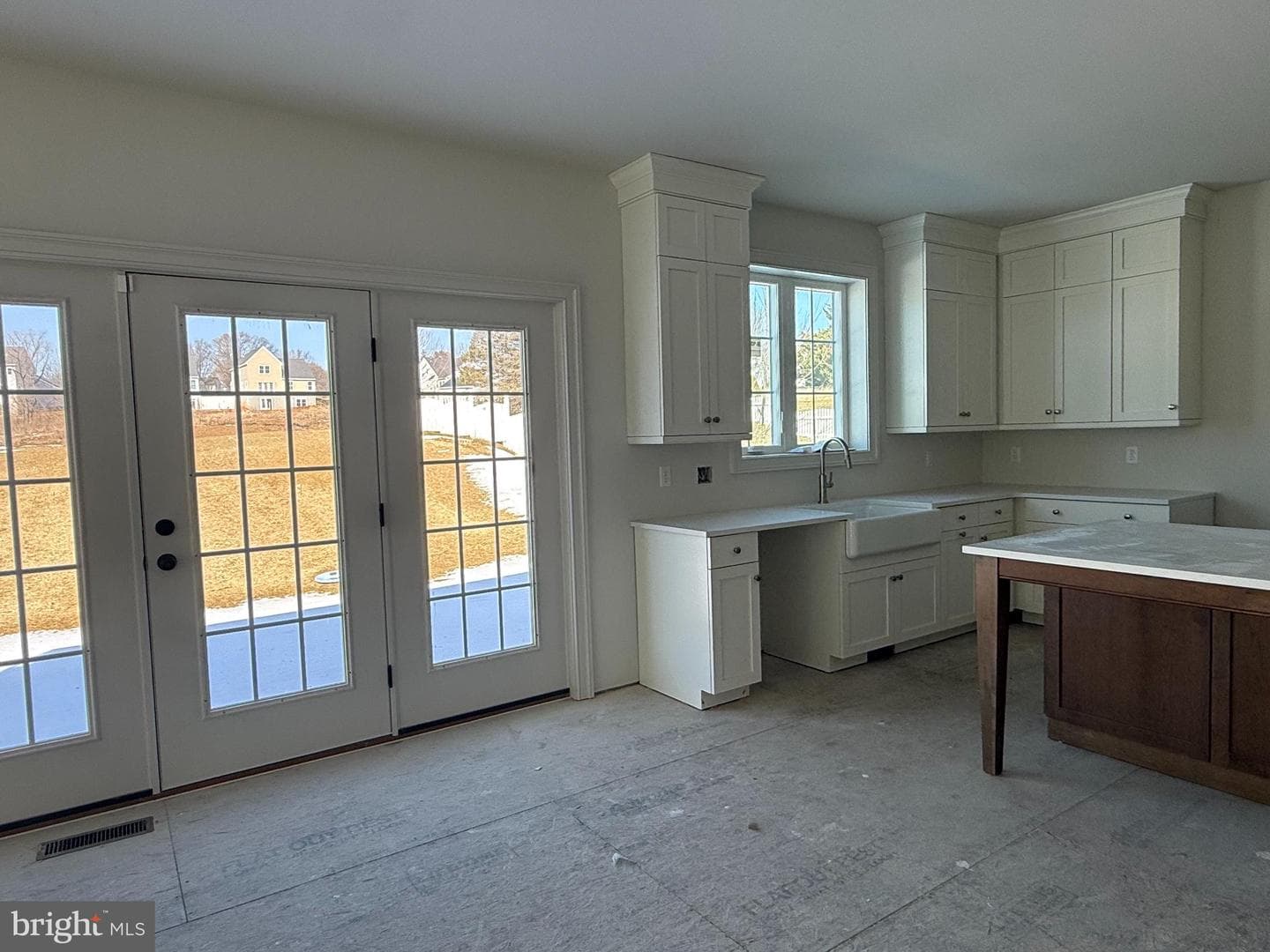 253 Beaumont Drive photo 8