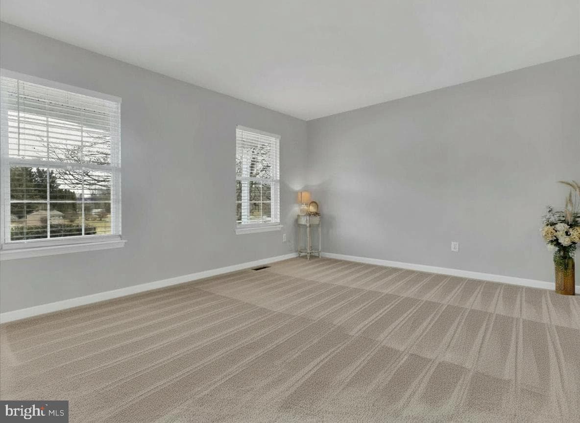 258 Thornridge Drive photo 15