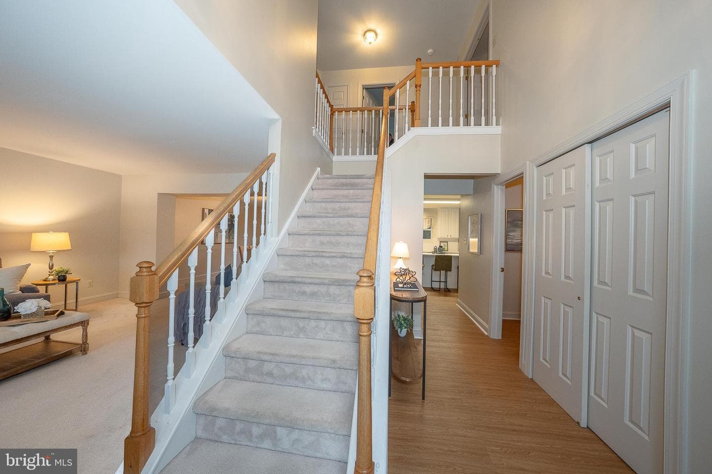 824 Waverly Road photo 3