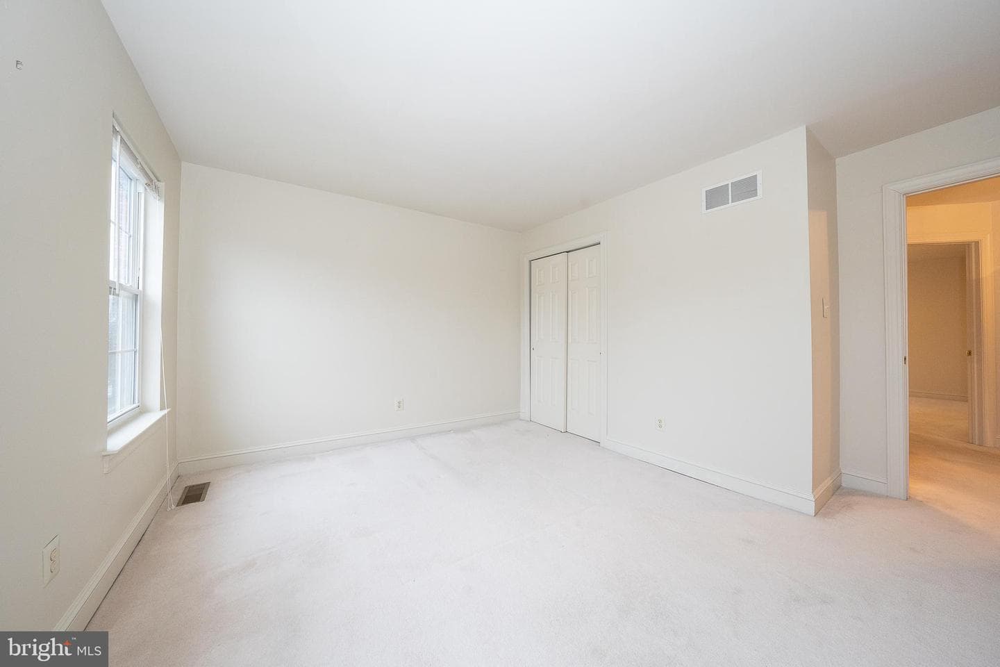 824 Waverly Road photo 31