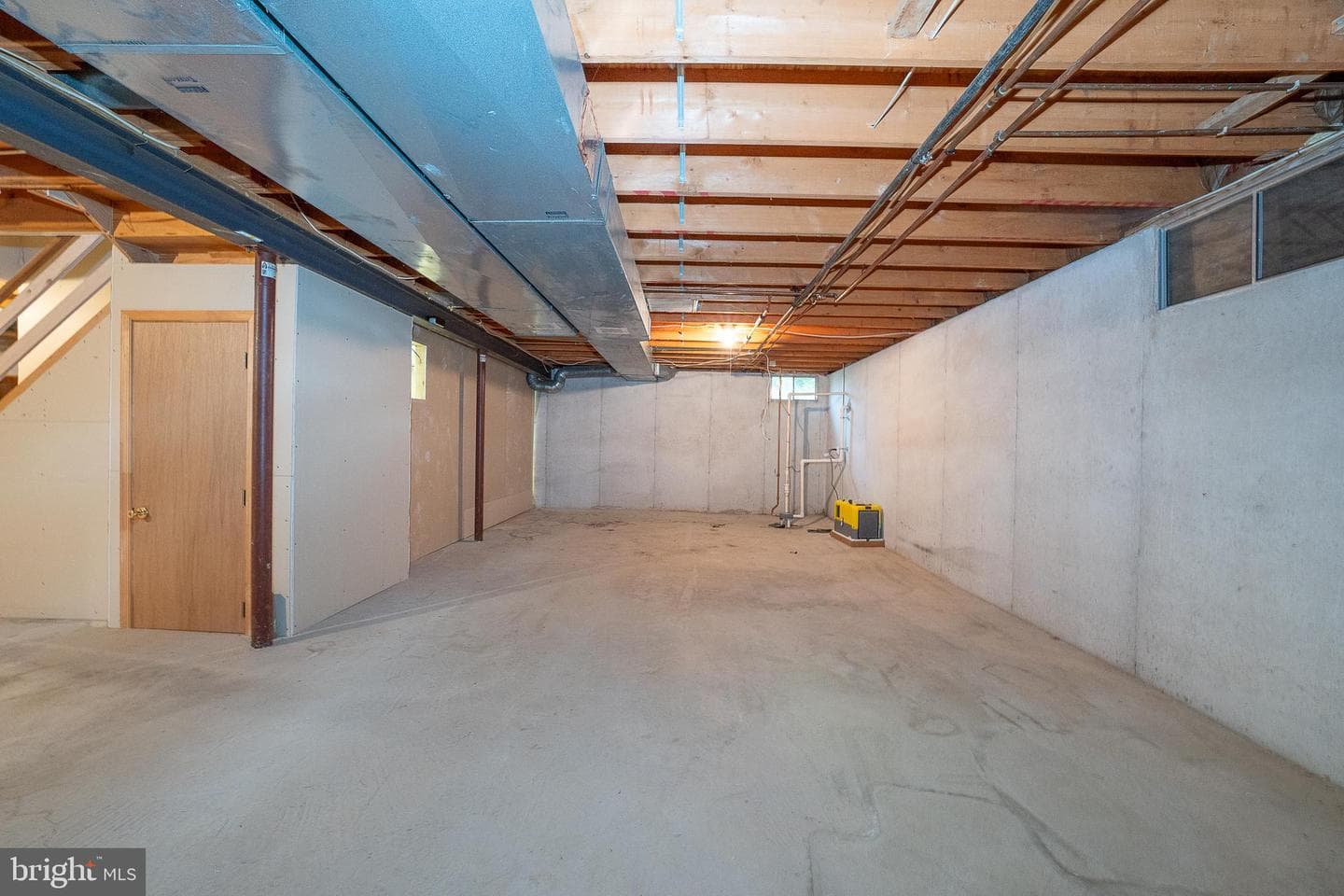 824 Waverly Road photo 34