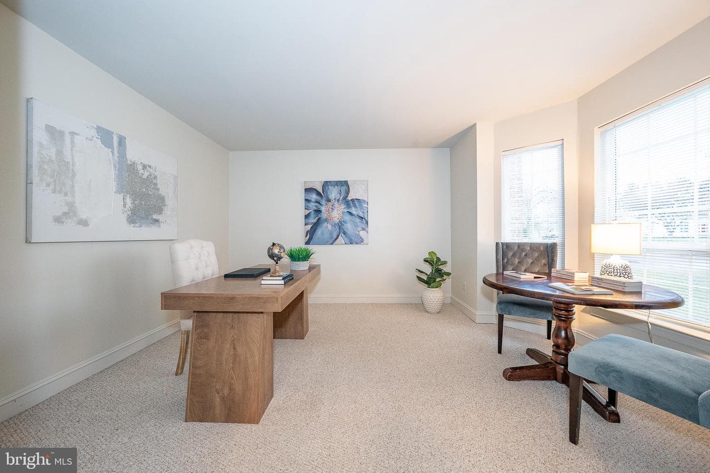 824 Waverly Road photo 4