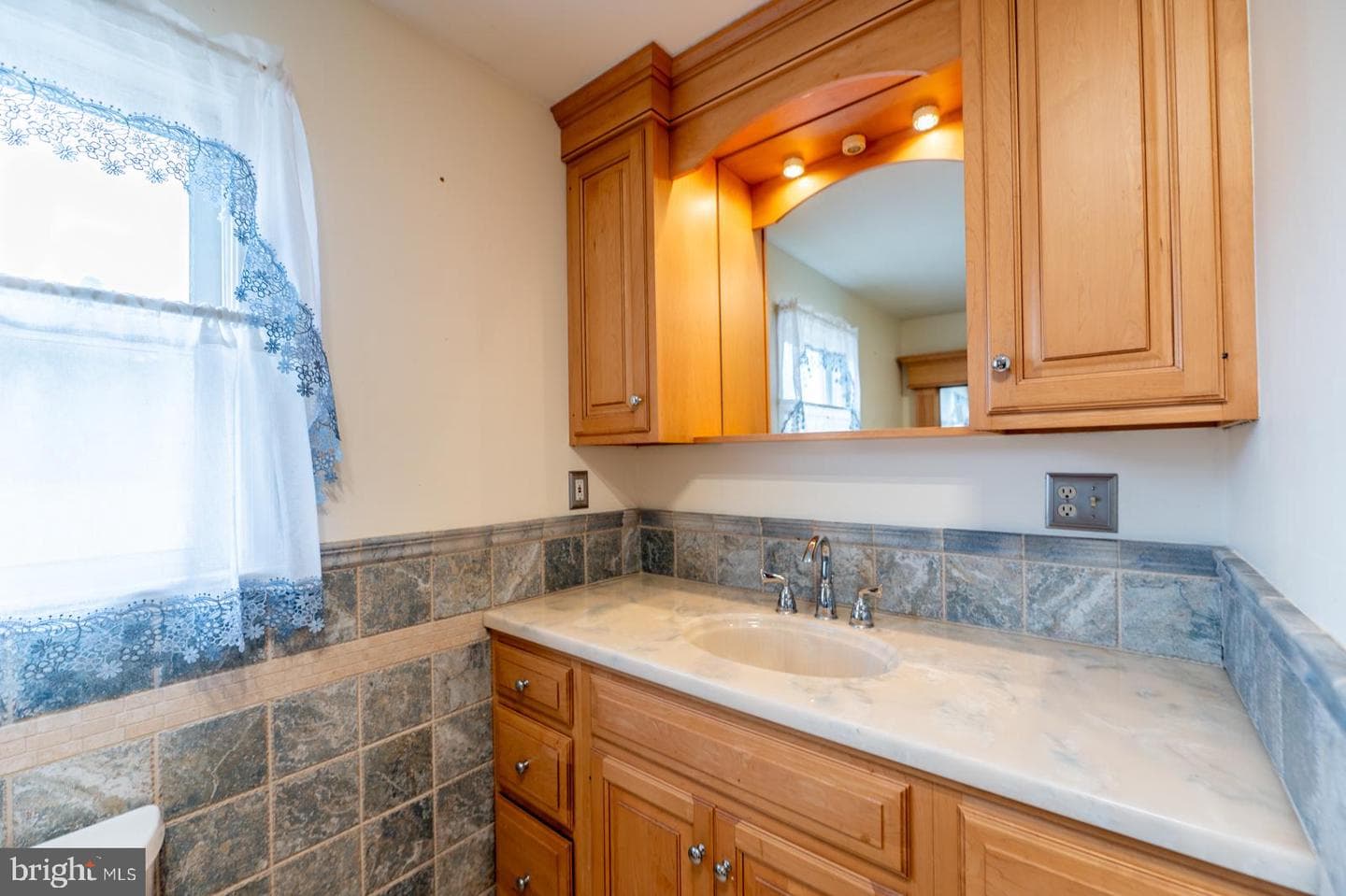 1525 Melville Drive photo 43