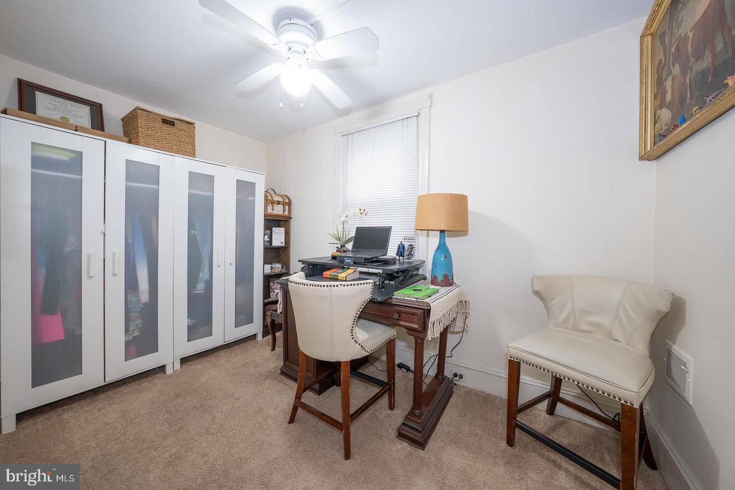 40 Grove Avenue photo 18