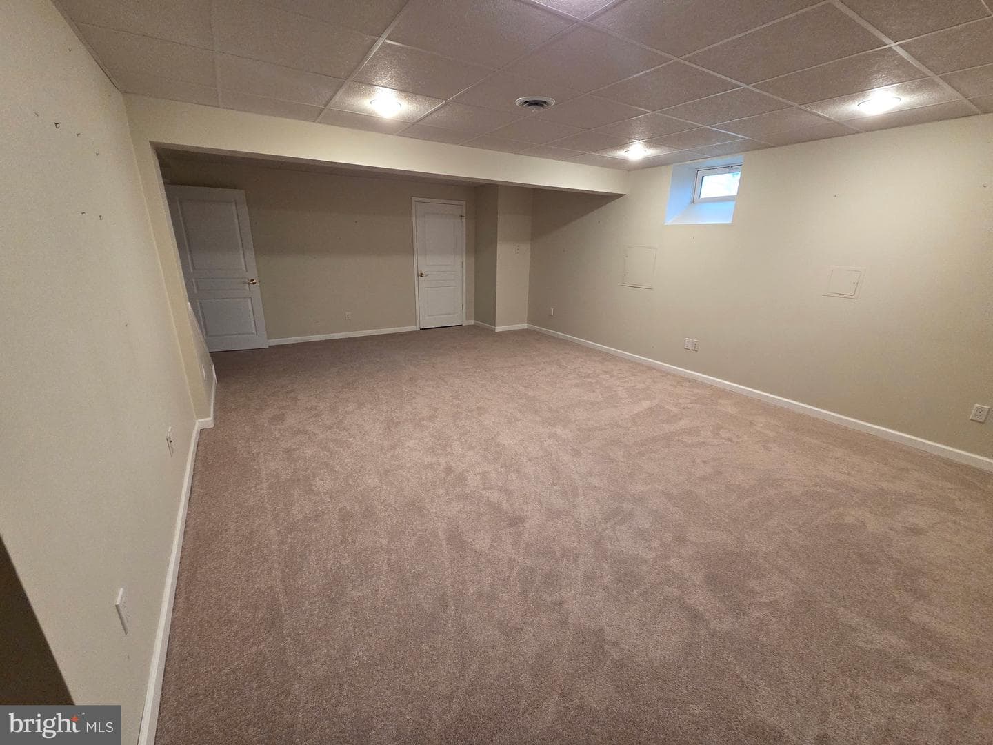 101 Dylan Circle photo 17