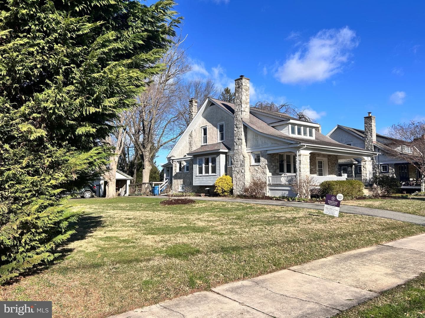 272 Penn Avenue photo 2