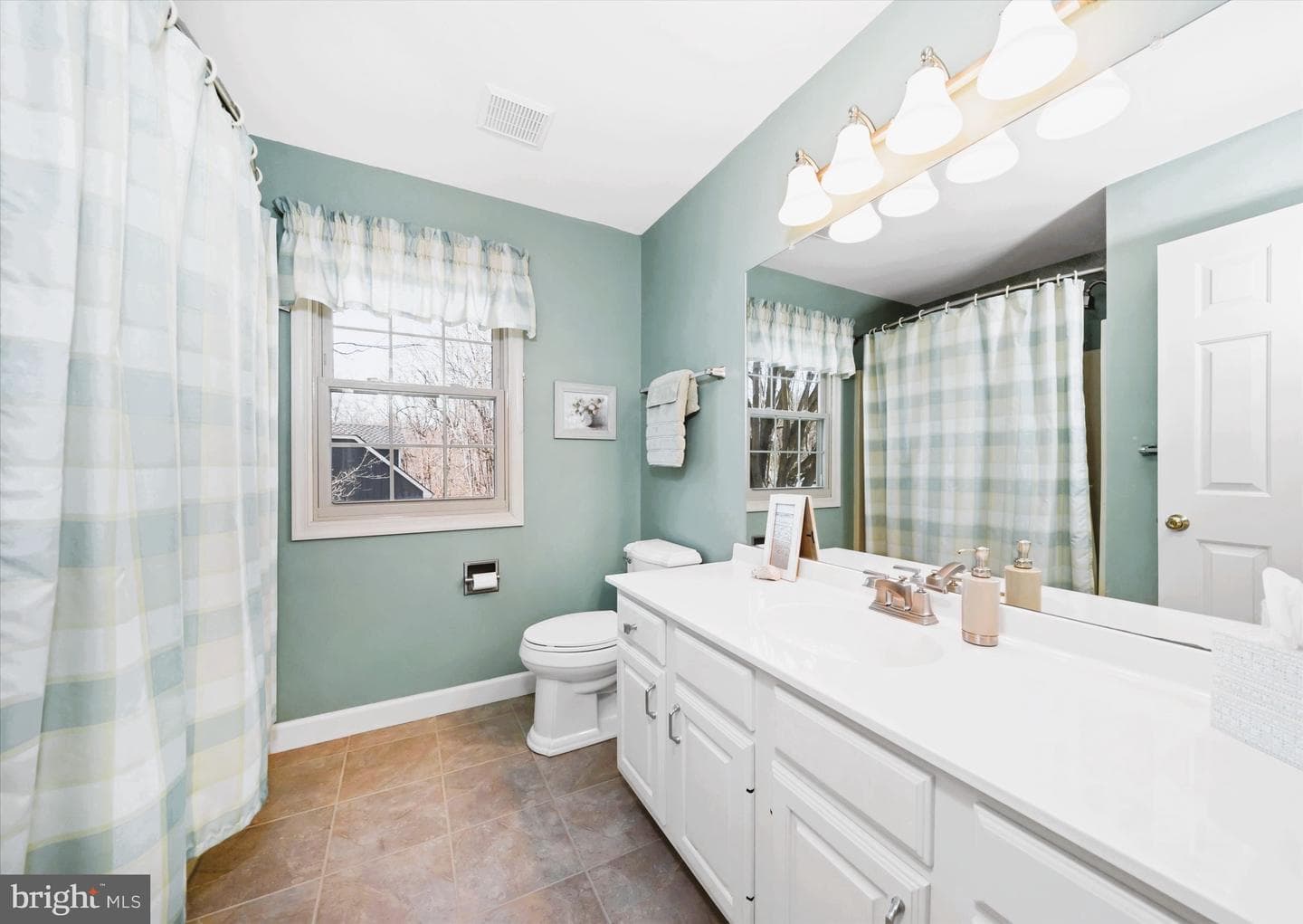150 Hamilton Road photo 30