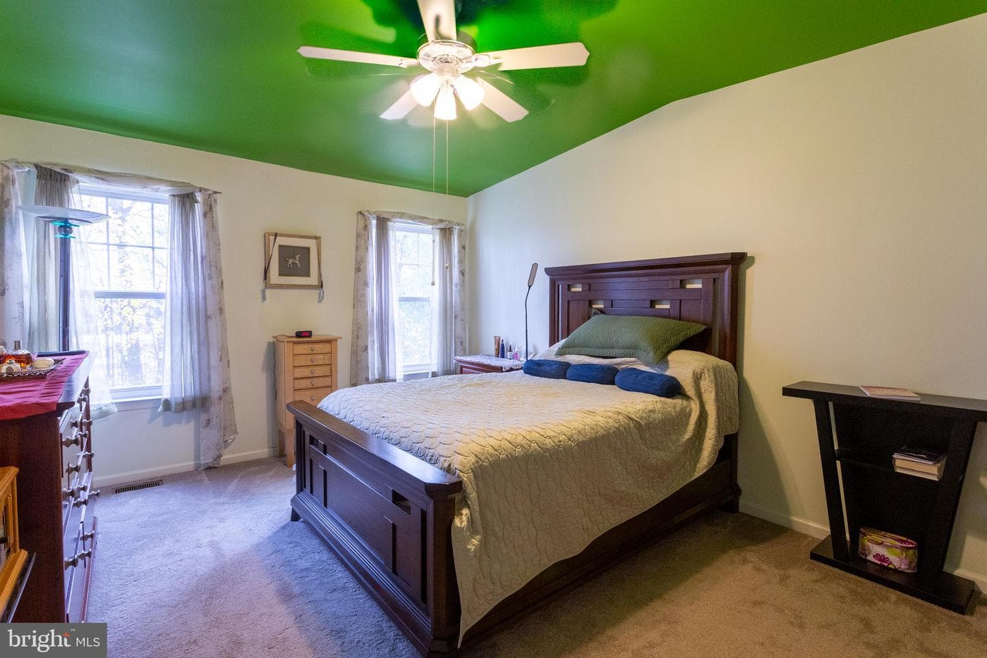105 Yorktown Court photo 12