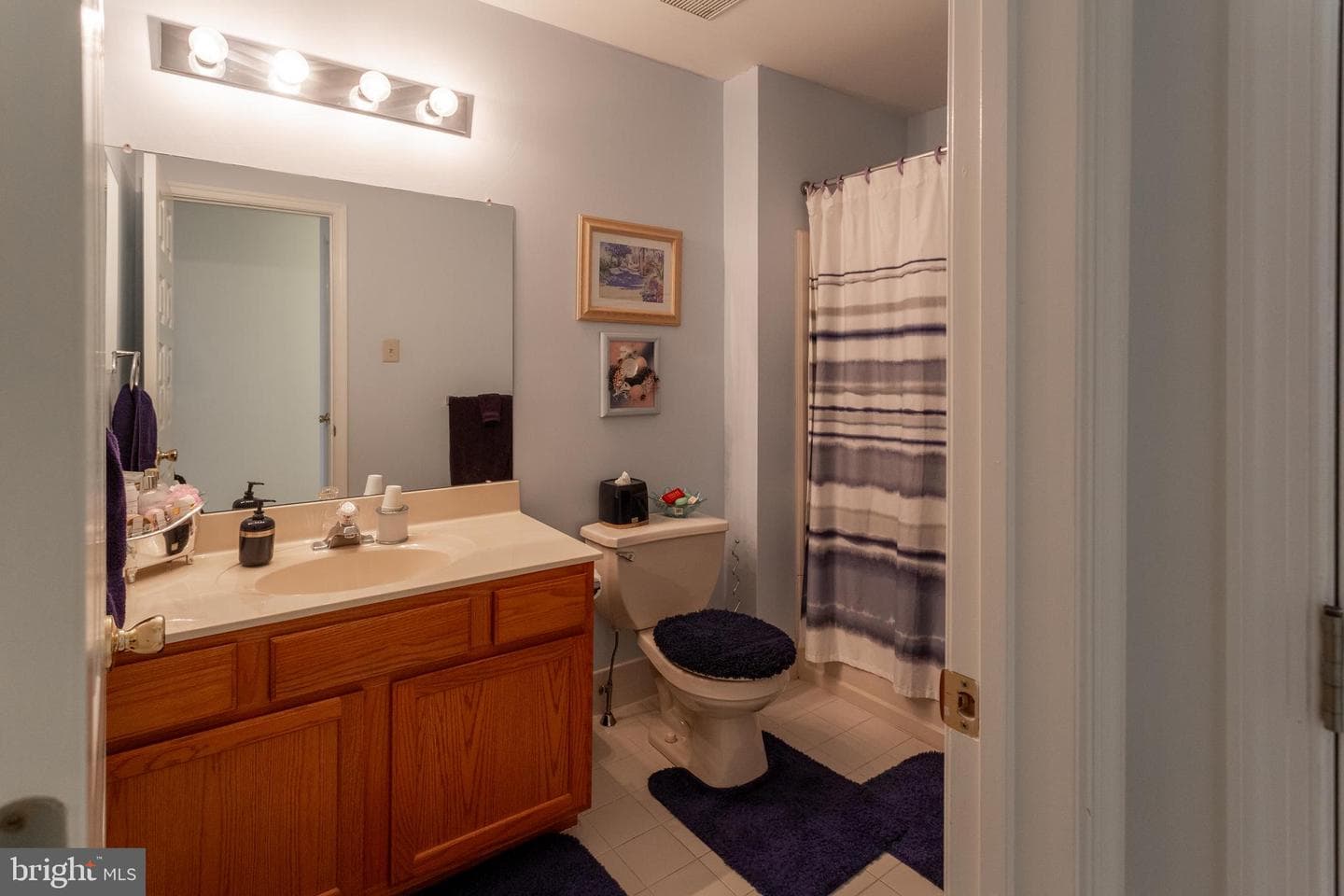 105 Yorktown Court photo 25