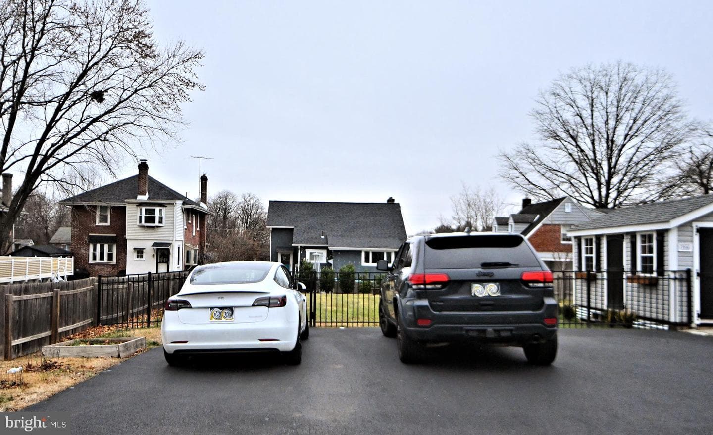 766 Starr Street photo 17
