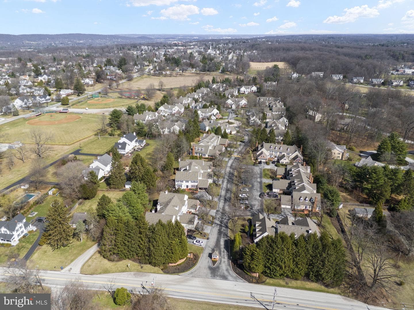103 Carters Grove #a-3 photo 2