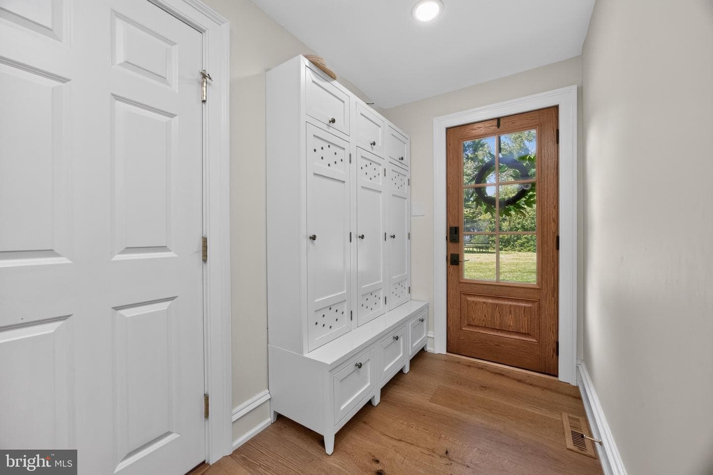 1236 Highgate Road photo 19