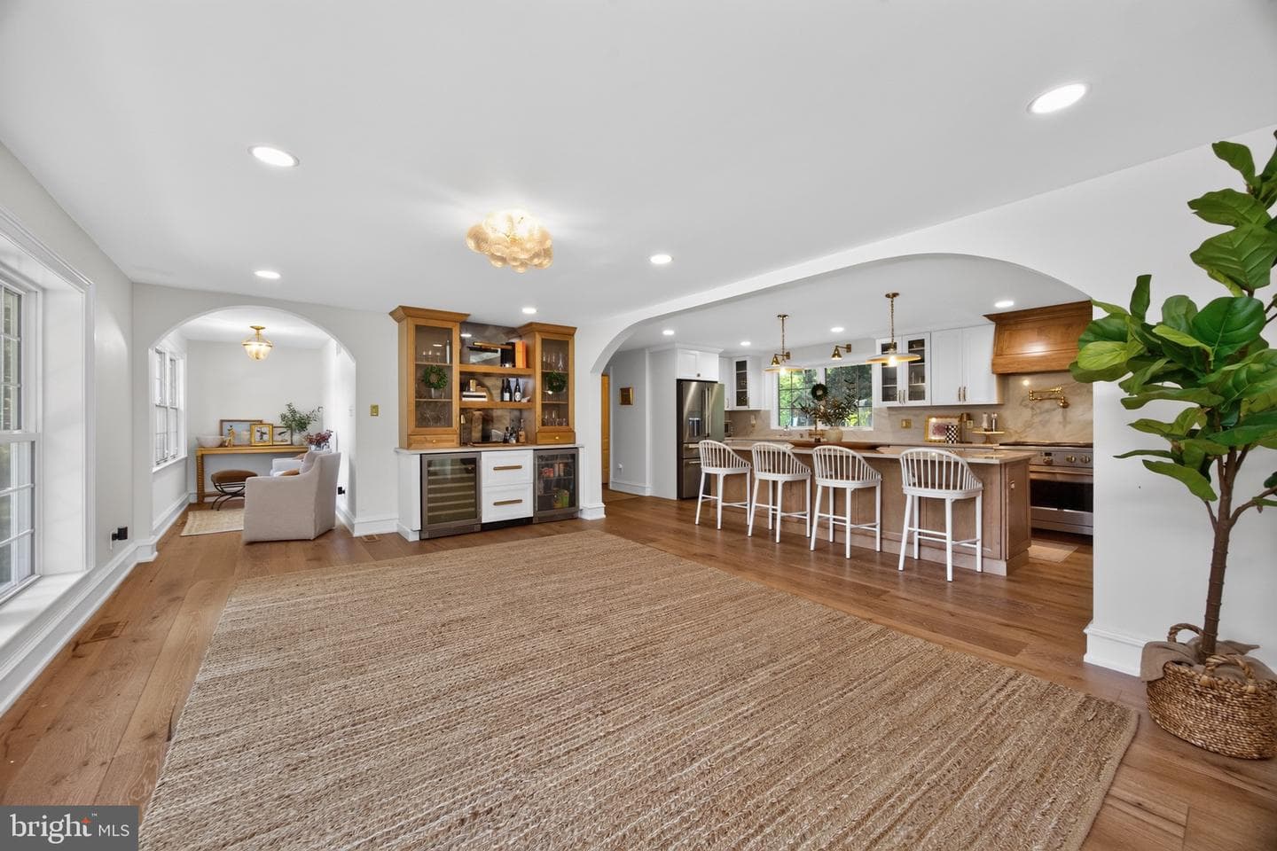 1236 Highgate Road photo 3