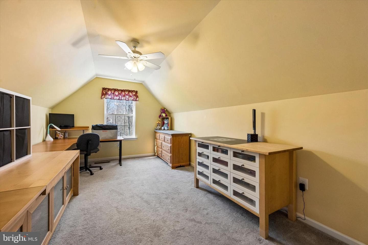 50 Knoll Road photo 25