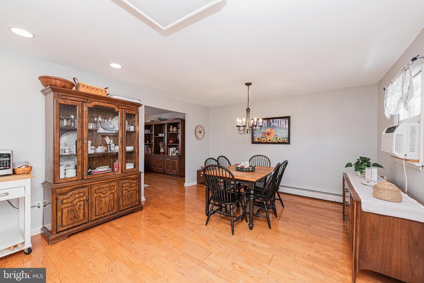 1019 Hares Hill Road photo 5