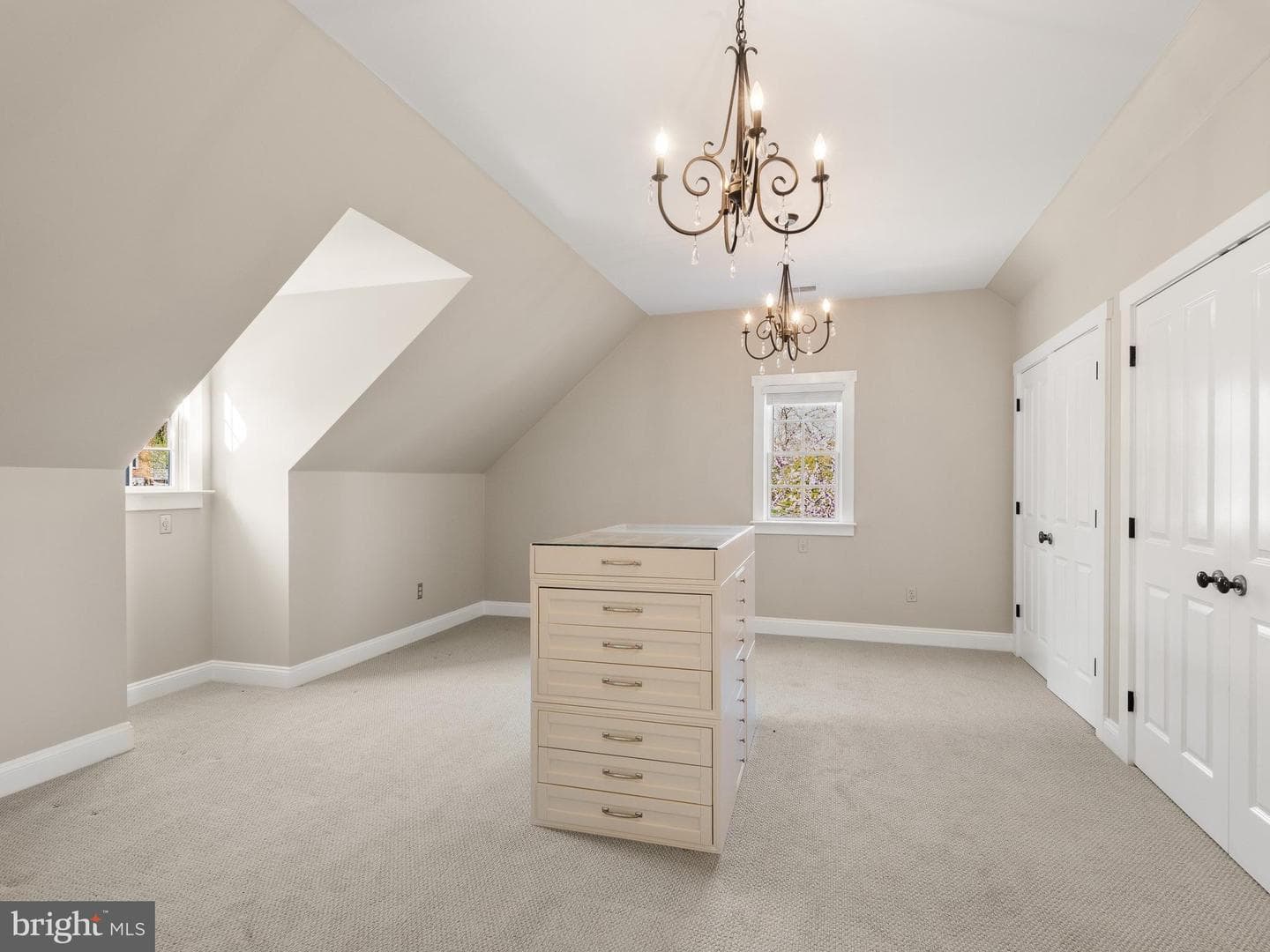 100 Pennfield Drive photo 57