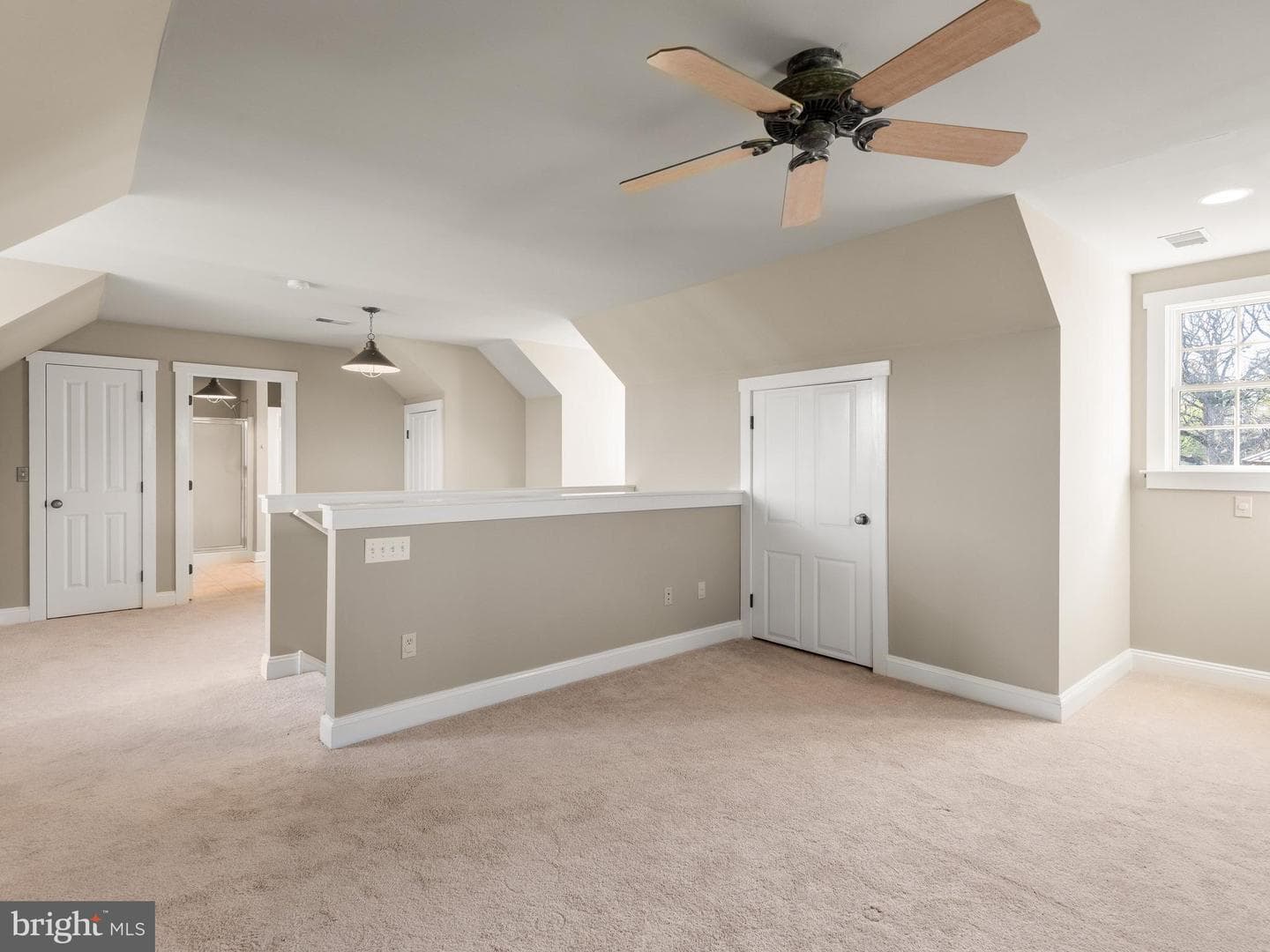 100 Pennfield Drive photo 58