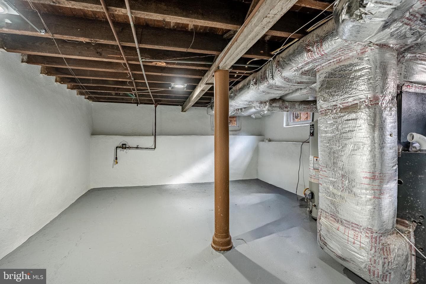 303 W Washington Street photo 37