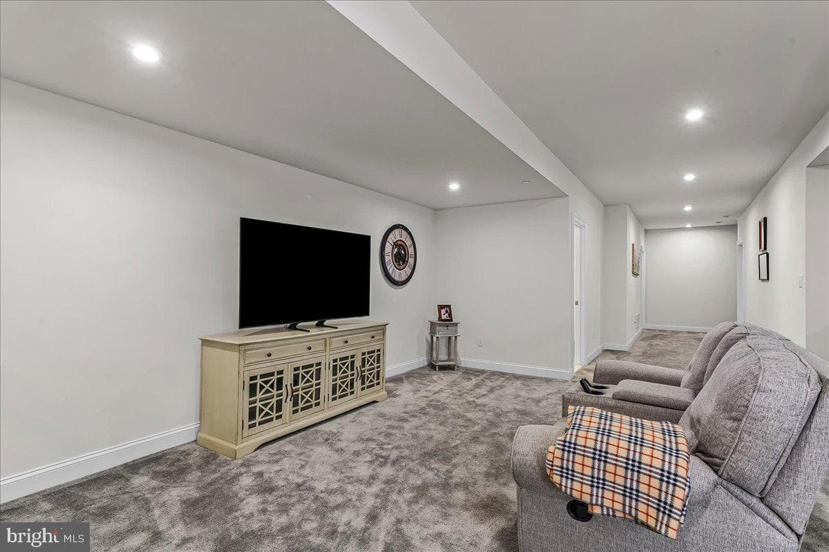 1007 James Walter Way photo 29