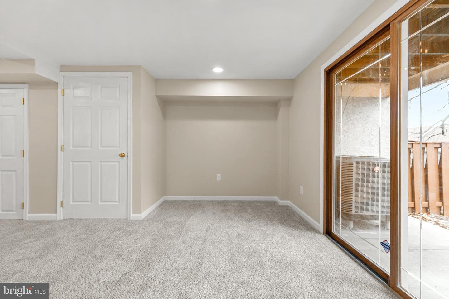 703 Andover Court #703-C photo 19