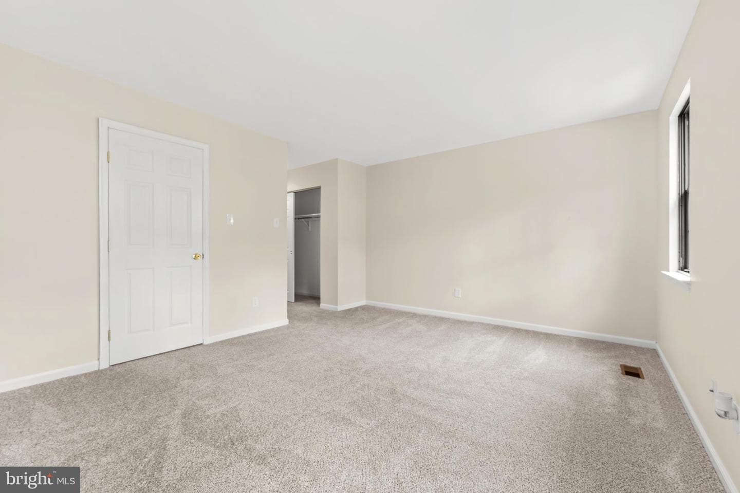 703 Andover Court #703-C photo 25