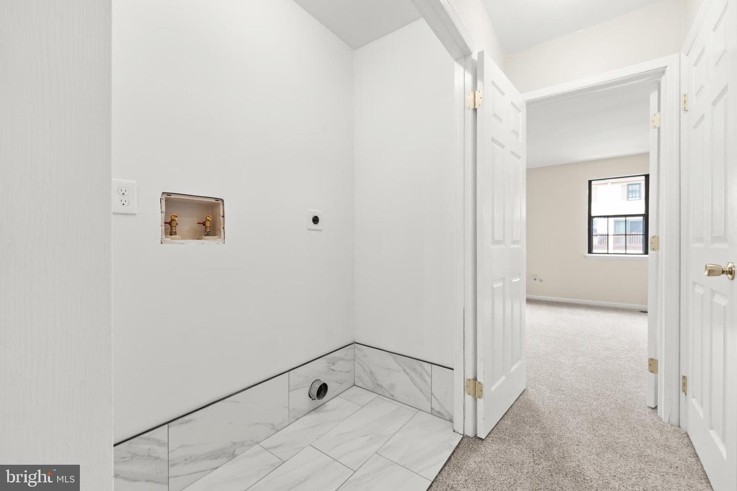 703 Andover Court #703-C photo 27