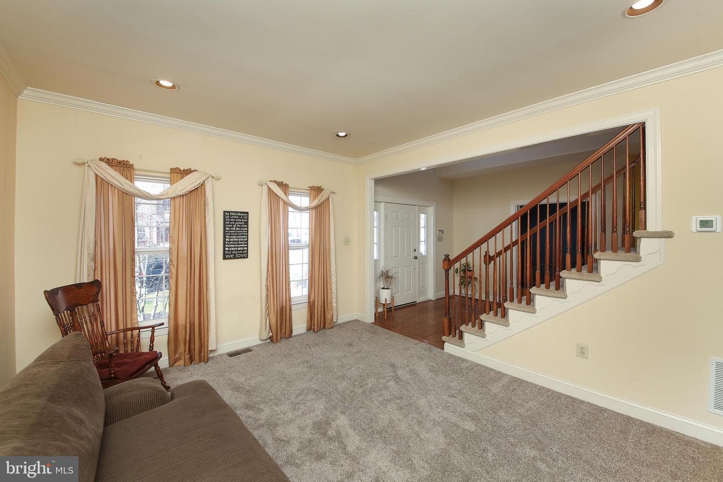 212 Truman Way photo 5