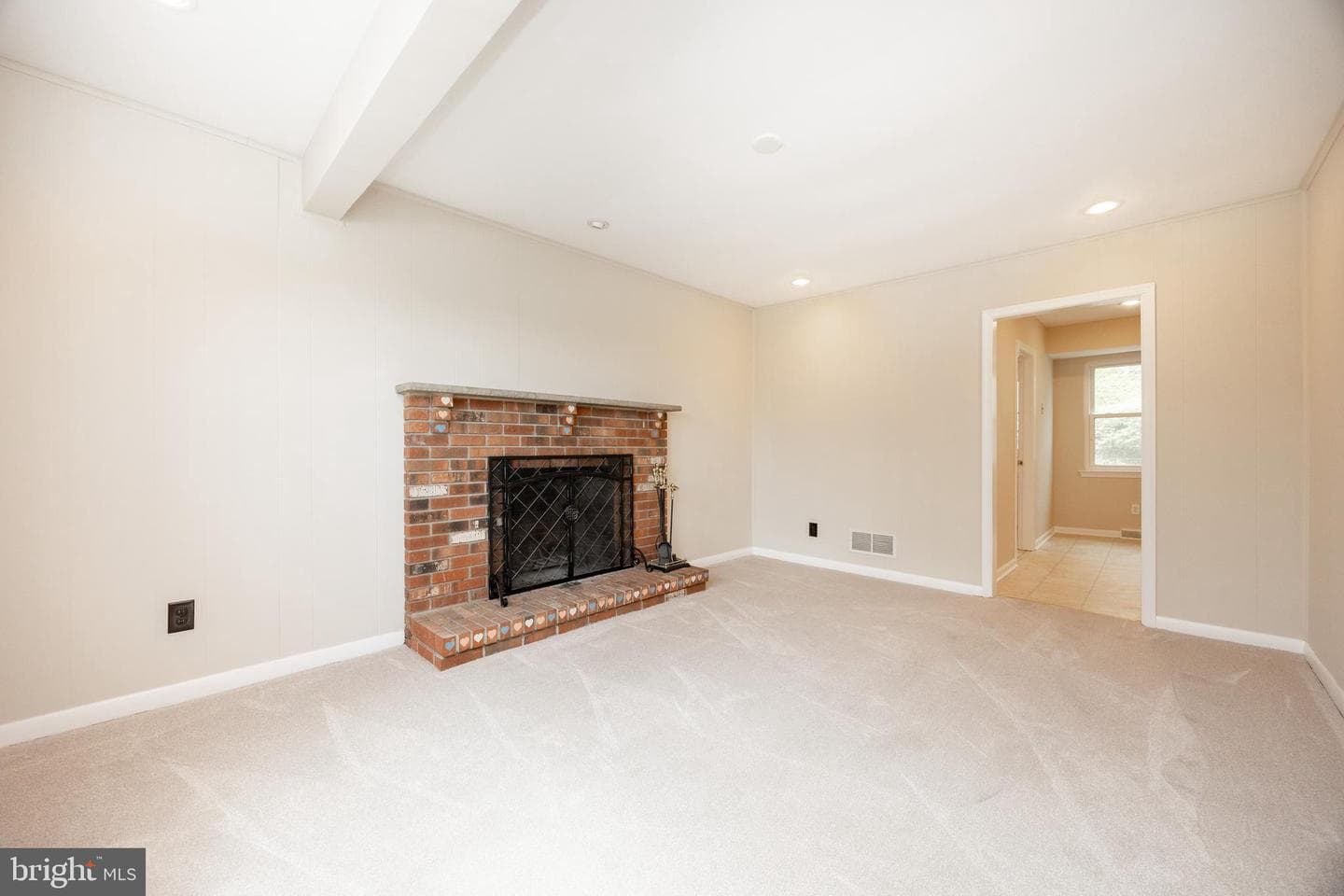 401 Baker Lane photo 11