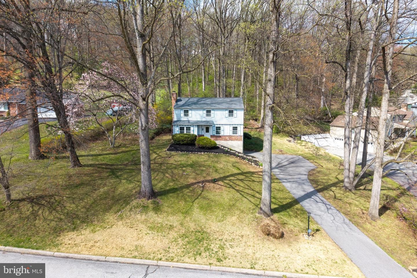 401 Baker Lane photo 2