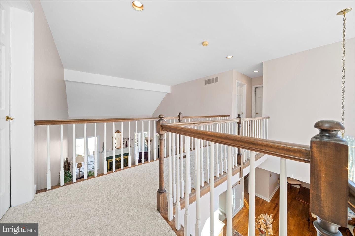 106 Orchard Terrace photo 32