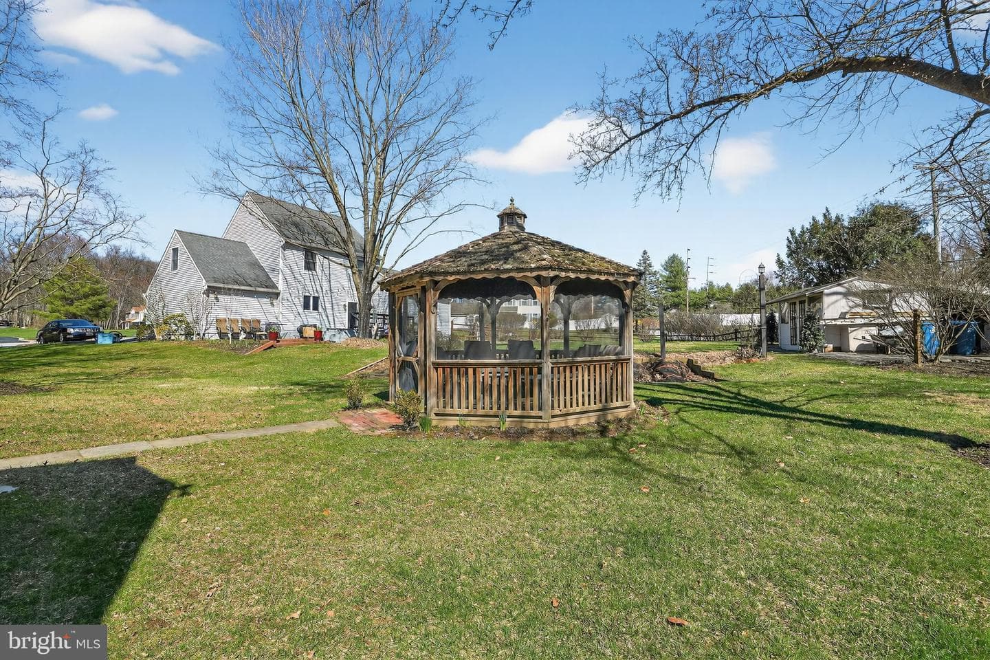 604 Lorient Drive photo 23