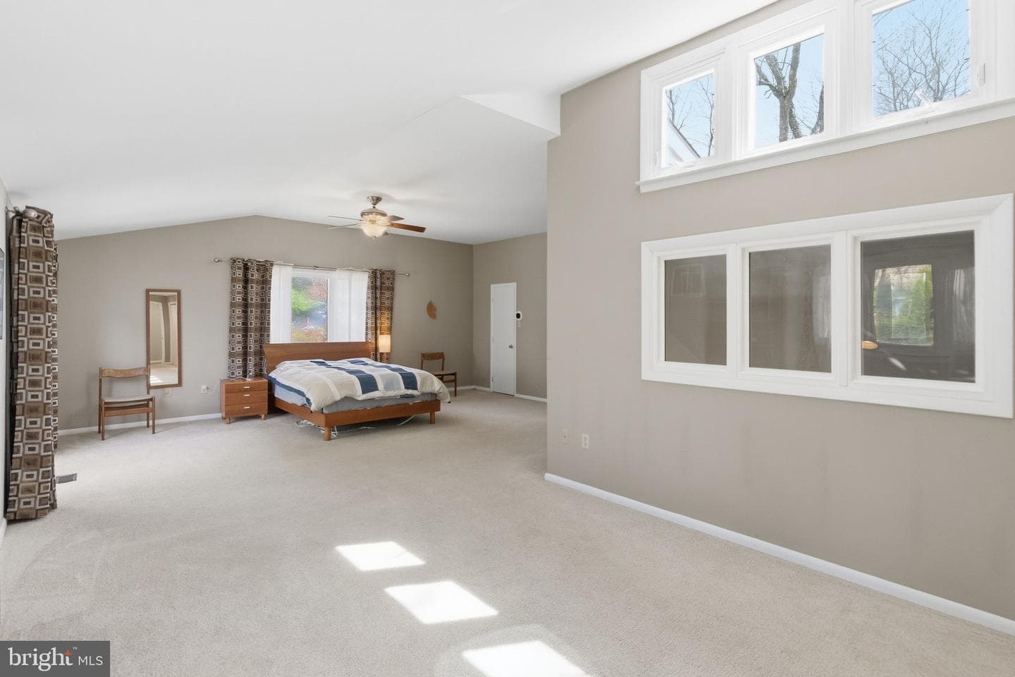 1561 Tanglewood photo 28