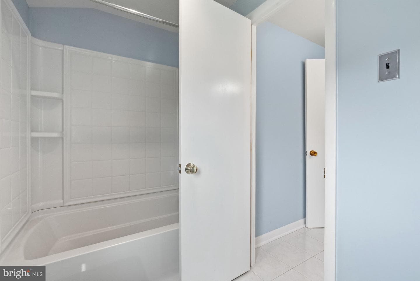 1561 Tanglewood photo 36