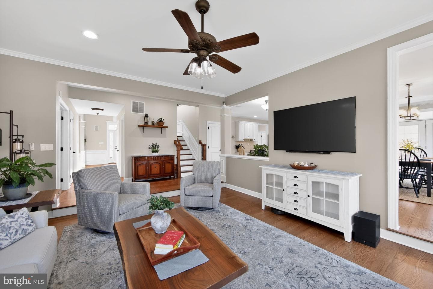 19 Steepleview Drive photo 12
