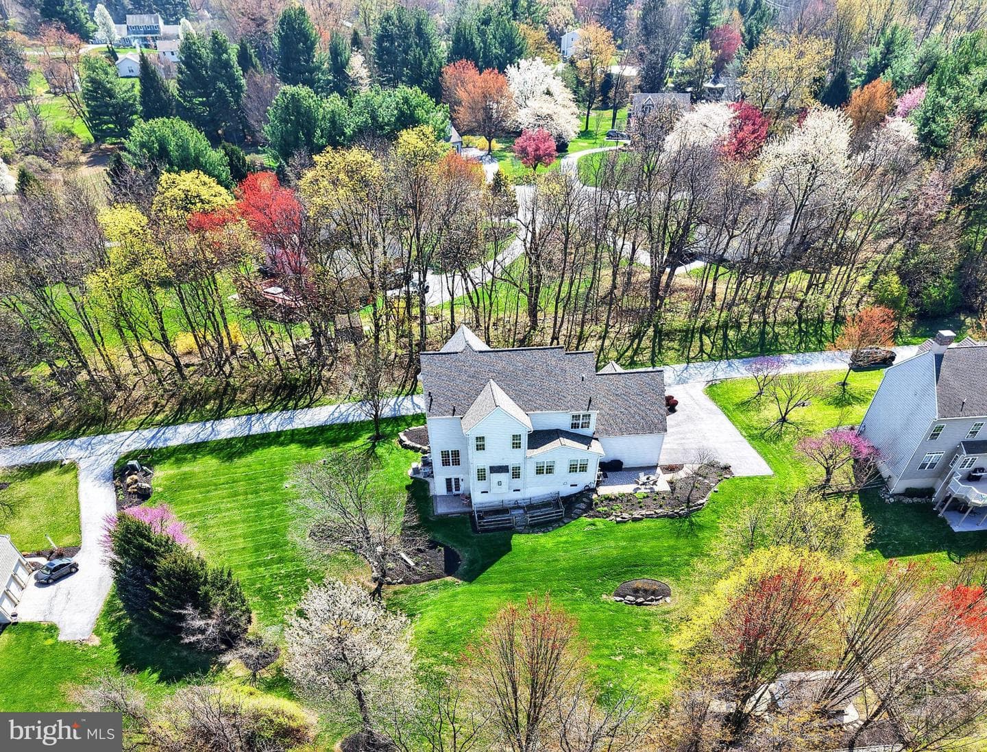 19 Steepleview Drive photo 43