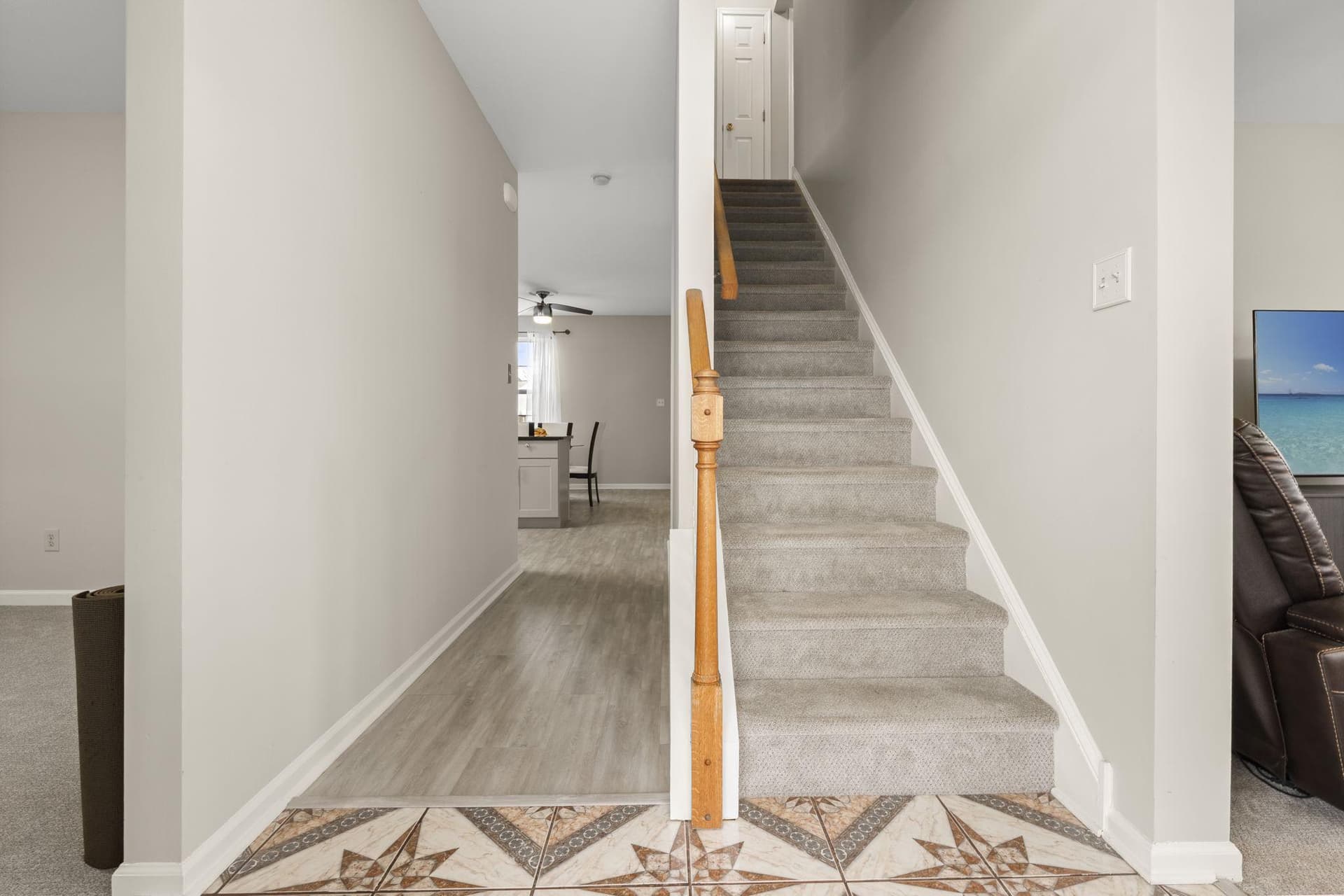 219 Beaumont Drive photo 5