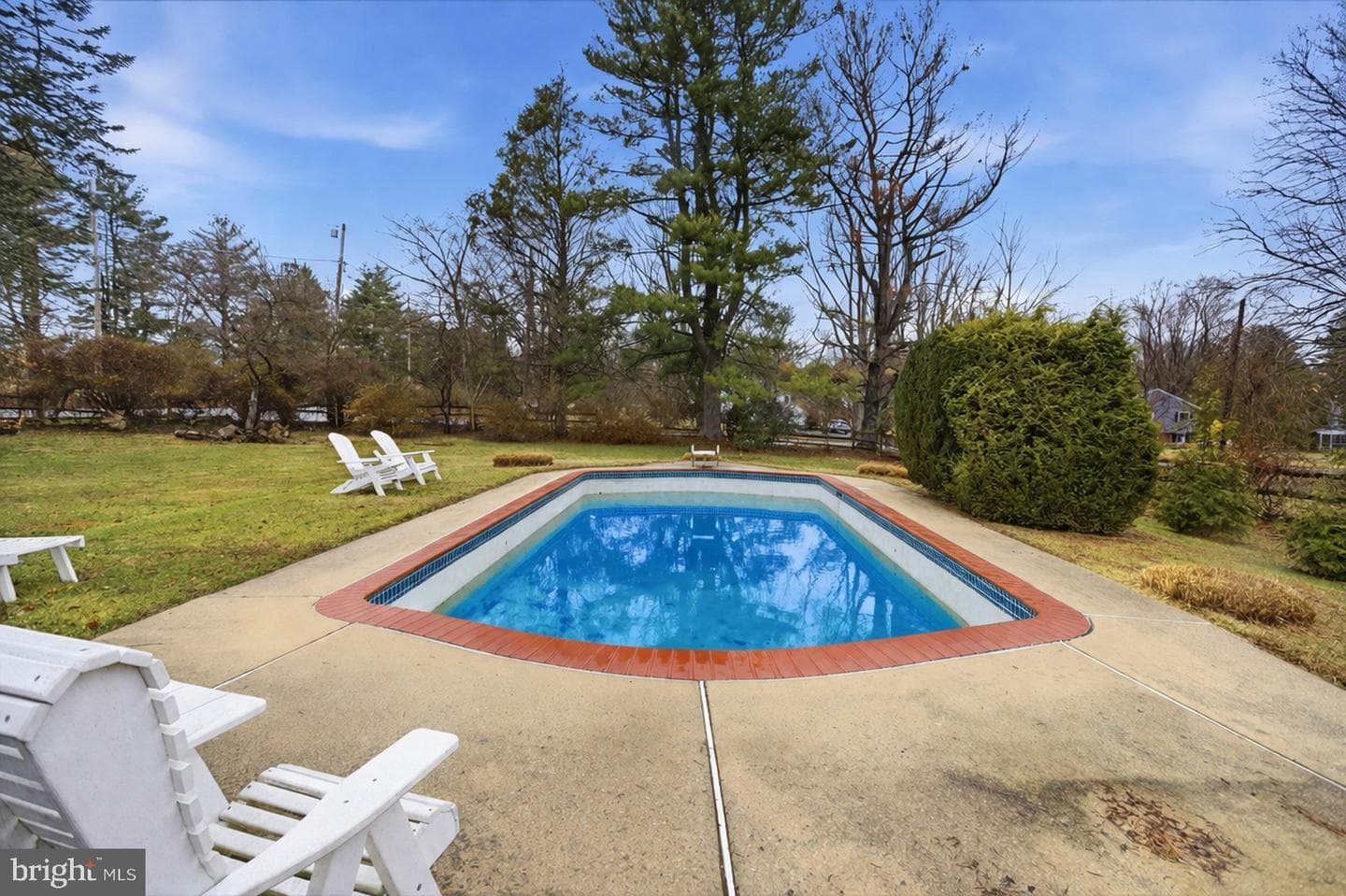 935 N Chester Road photo 36