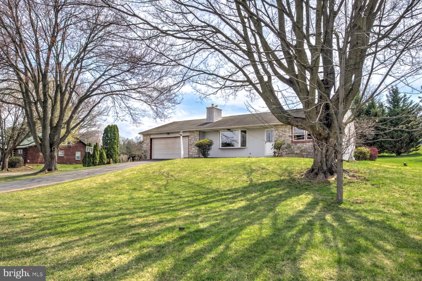 640 Meadow Drive photo 6
