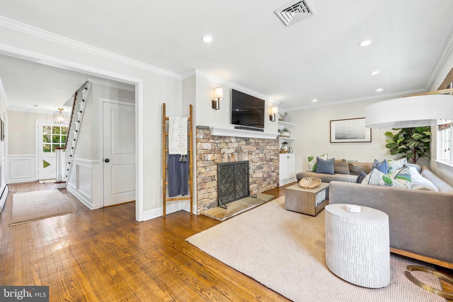 566 Upper Weadley Road photo 20