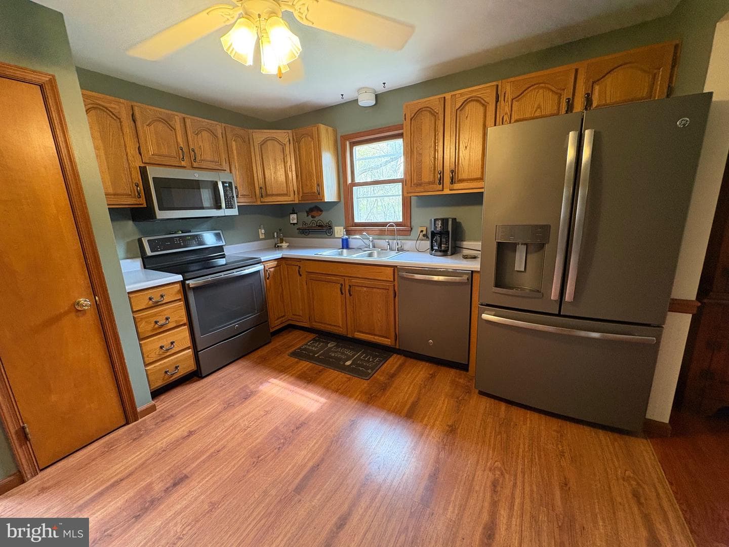 8 Briar Chase Road photo 10