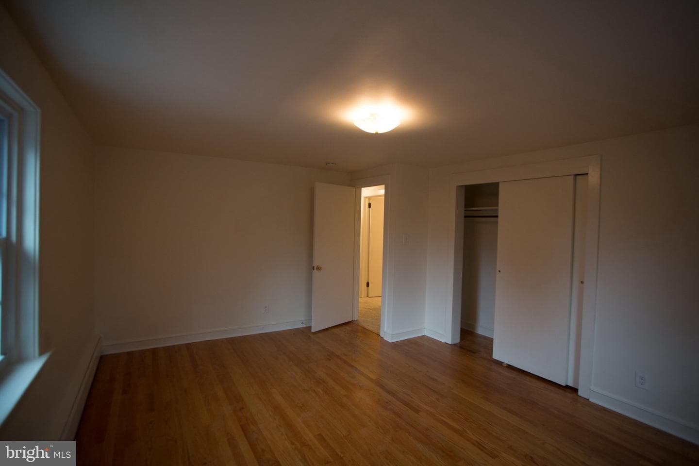 601 Vincent Street photo 4