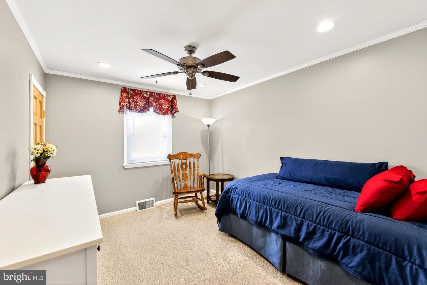 88 S Forge Manor Drive photo 21