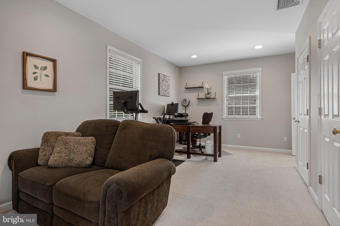 290 Wentworth Road photo 37