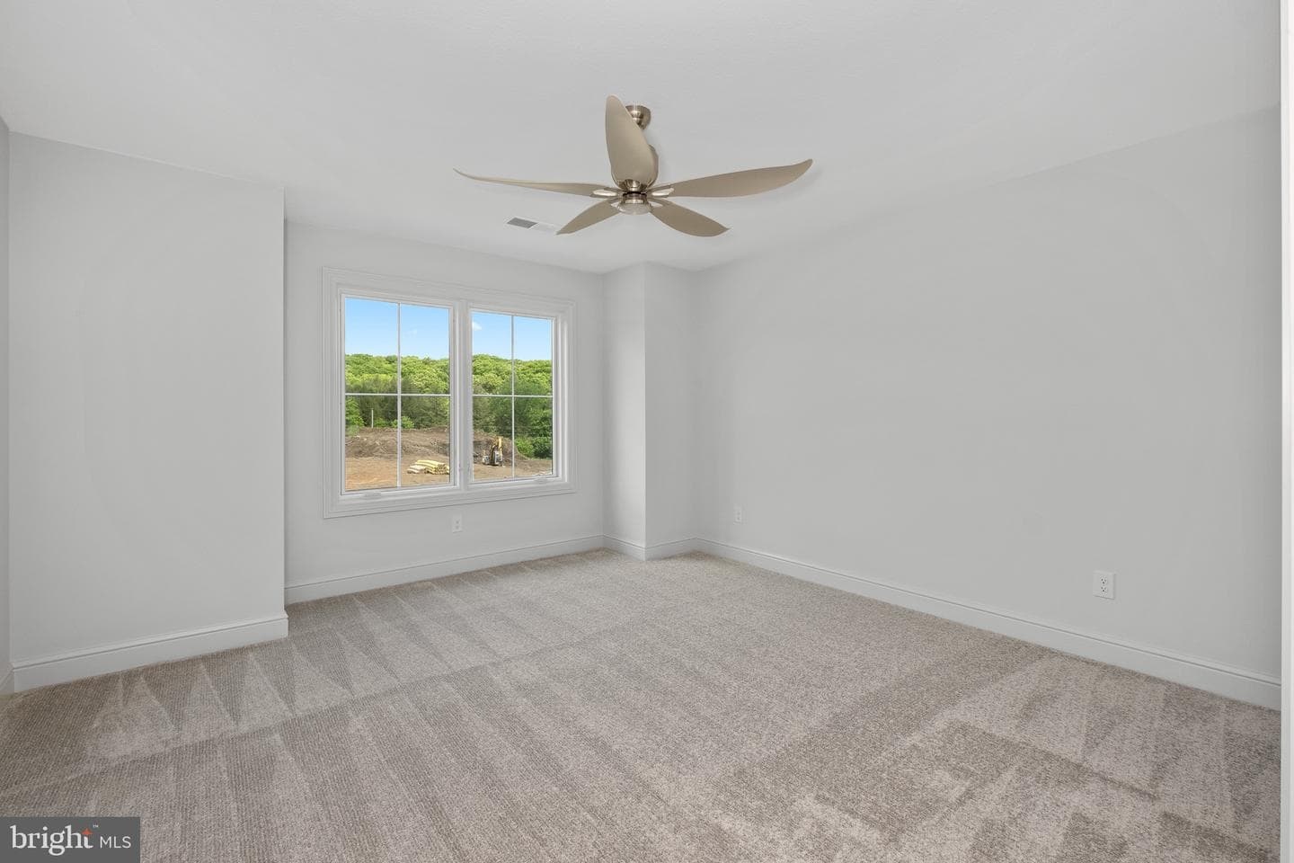 510 Newcomen Rd #r1d photo 36