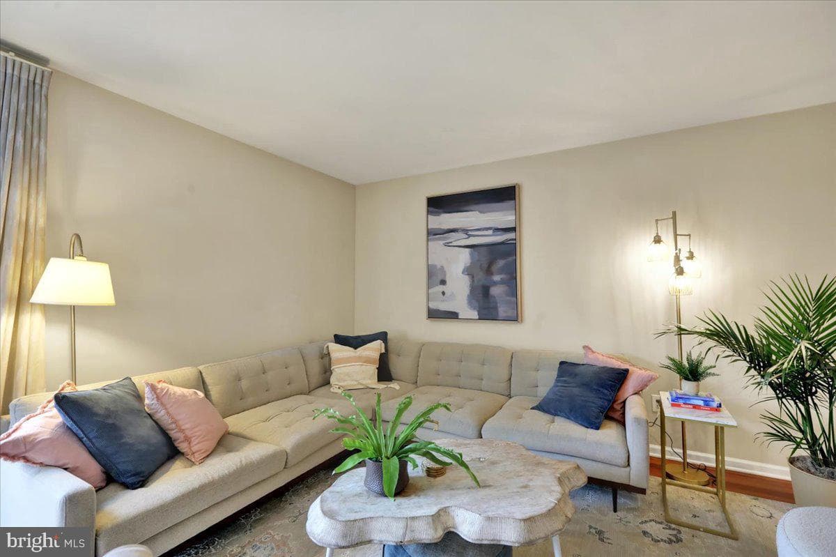 1302 Coventry Pointe Lane #1302 photo 12