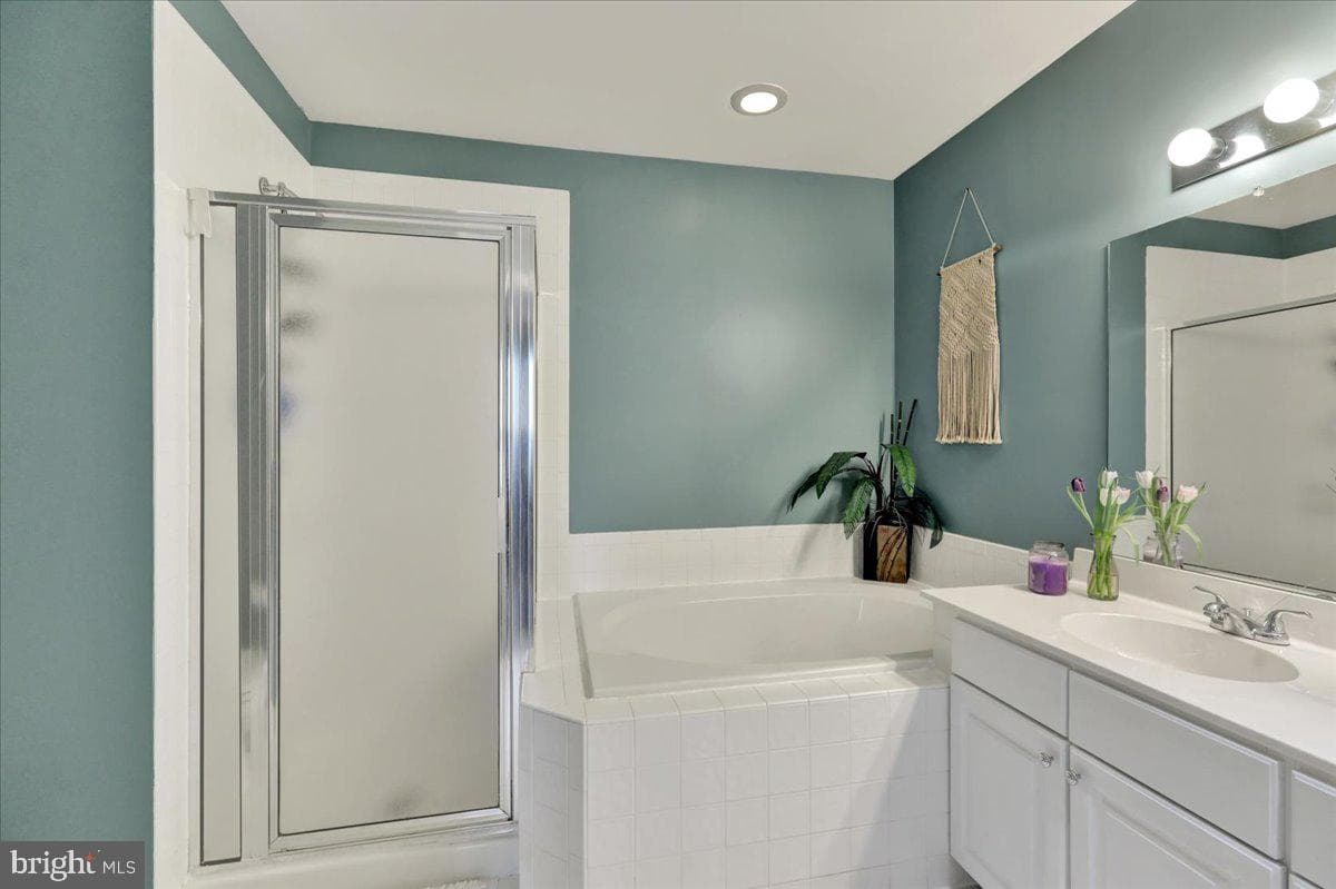 1302 Coventry Pointe Lane #1302 photo 20
