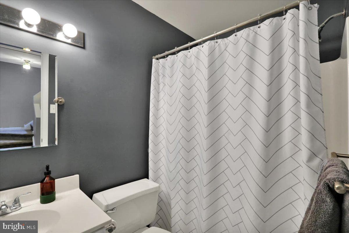1302 Coventry Pointe Lane #1302 photo 22