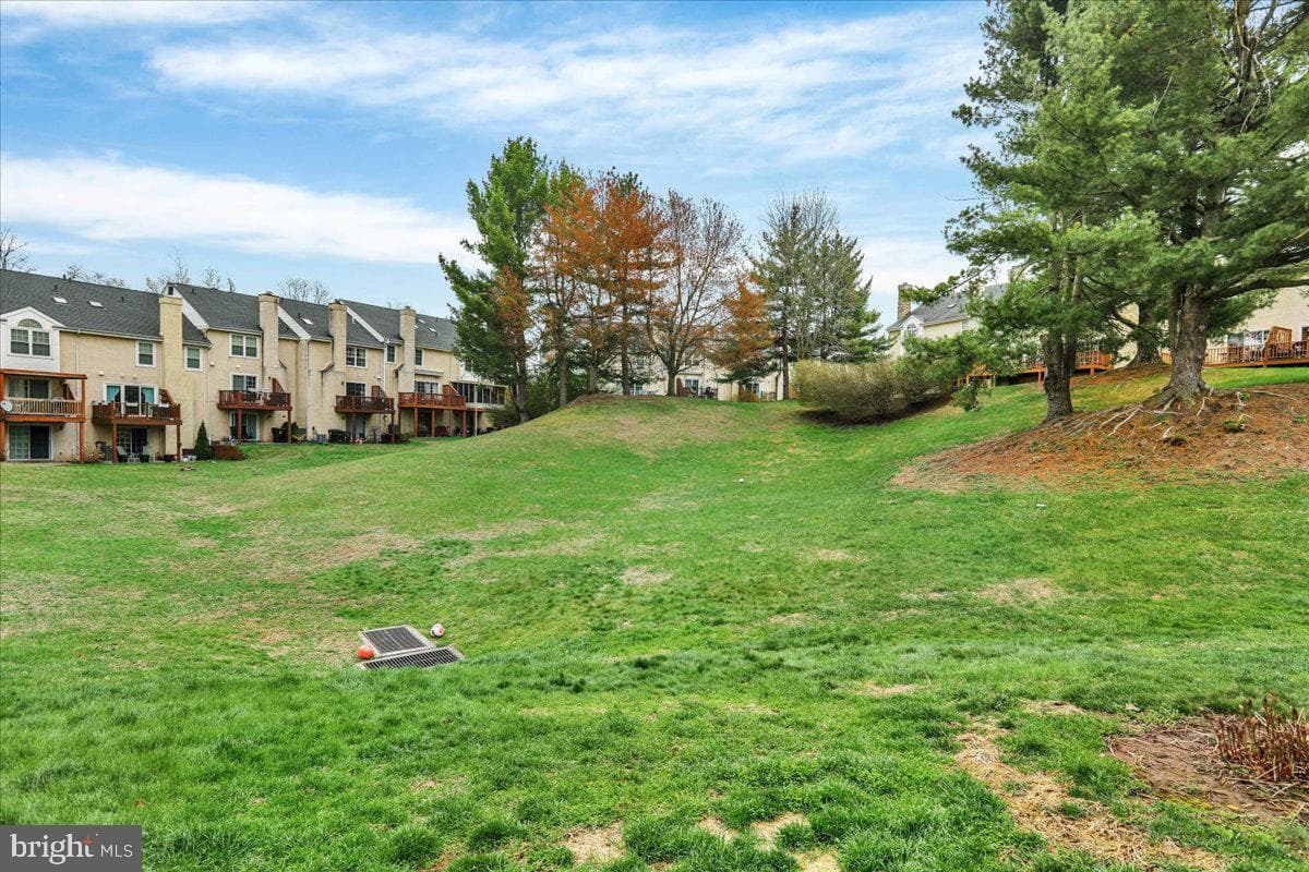 1302 Coventry Pointe Lane #1302 photo 35