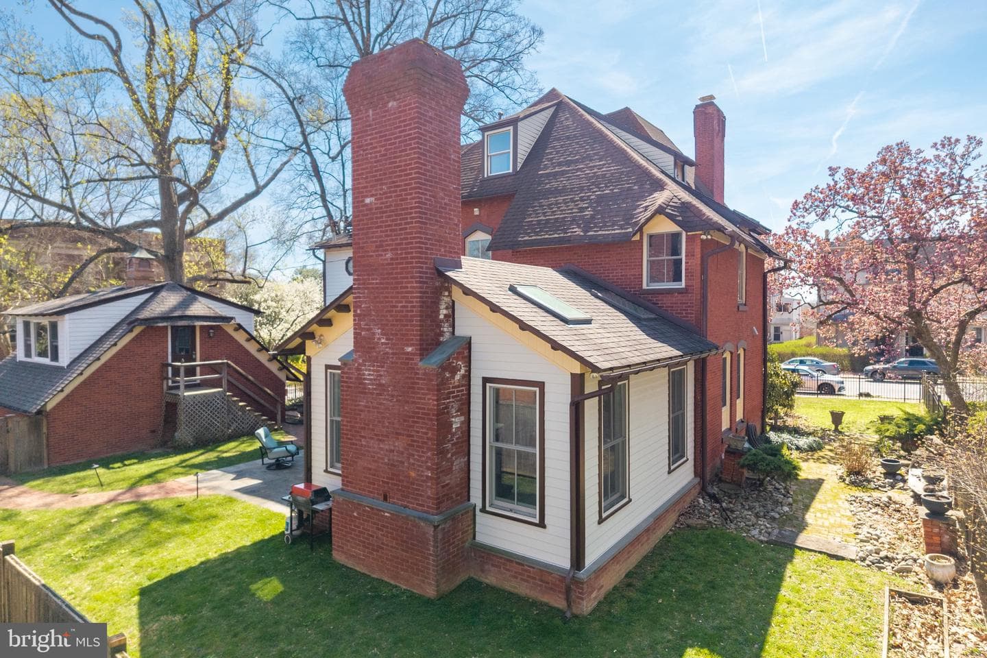 403 N Church Street photo 18