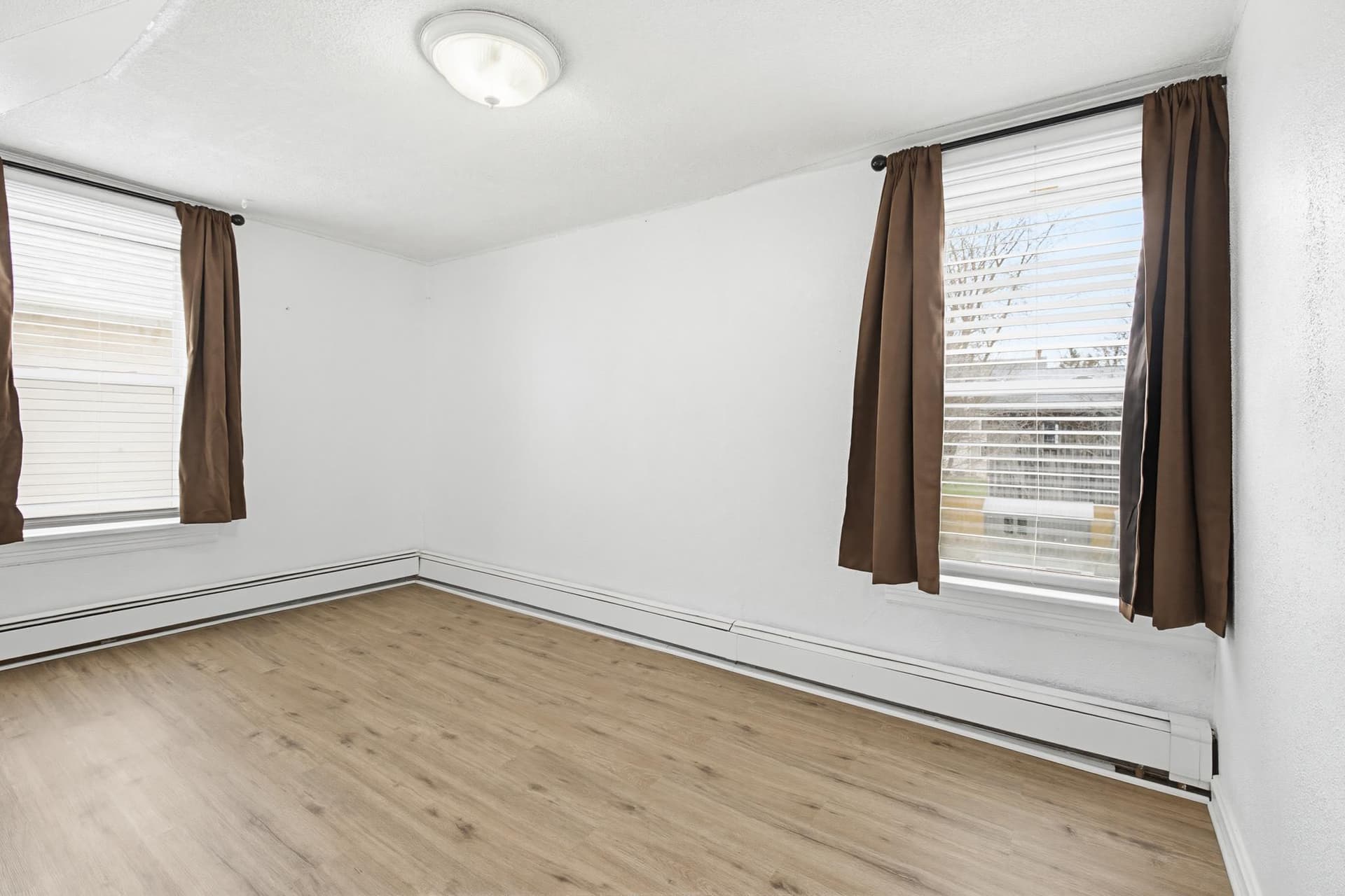 429 Hodgson Street photo 20